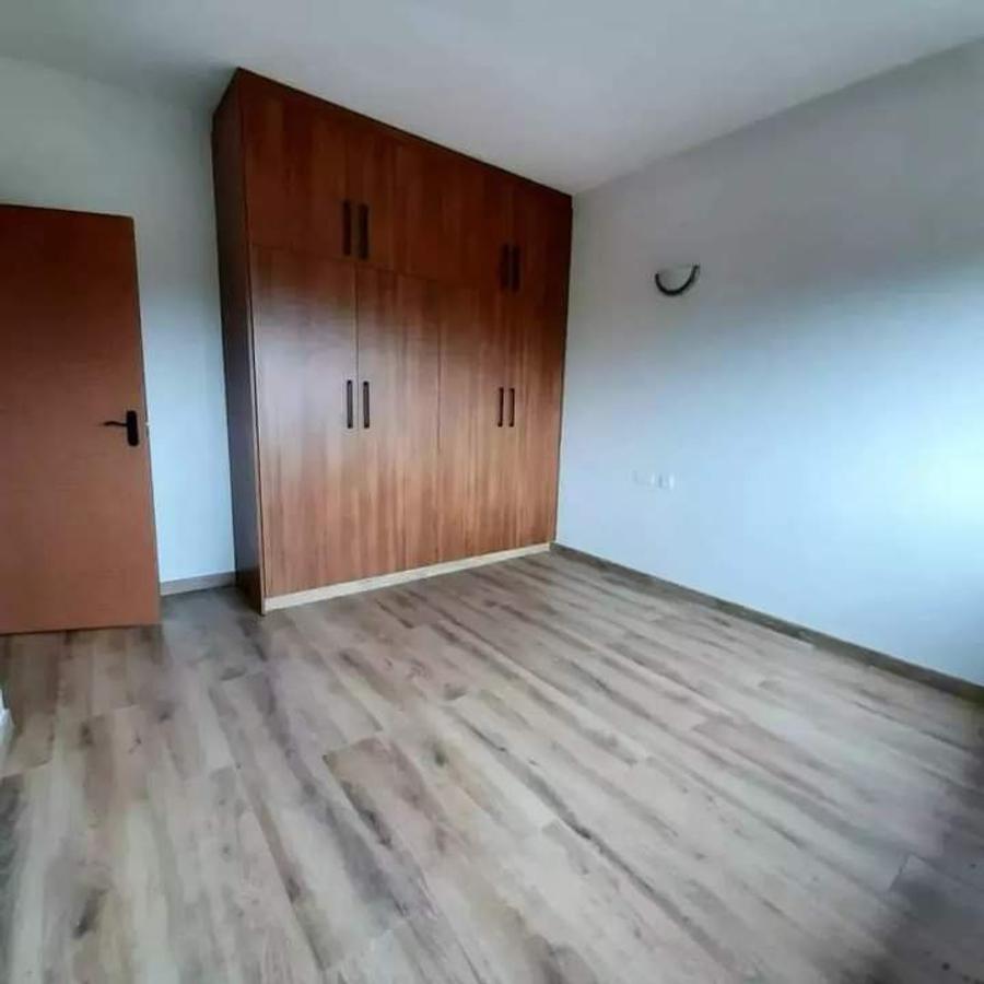 2 Bed Apartment with En Suite in Kilimani - 2