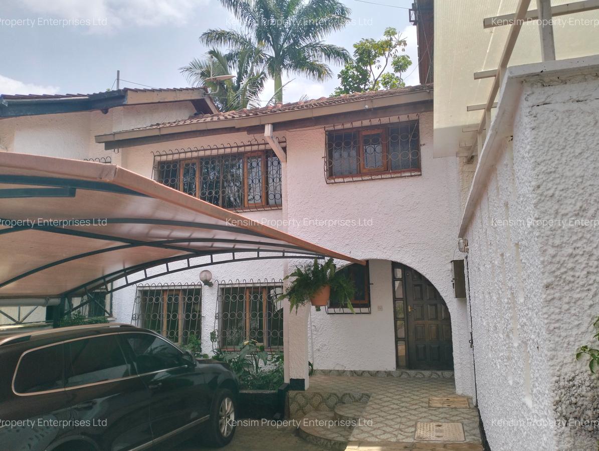4 Bed Townhouse with En Suite in Kilimani - 15