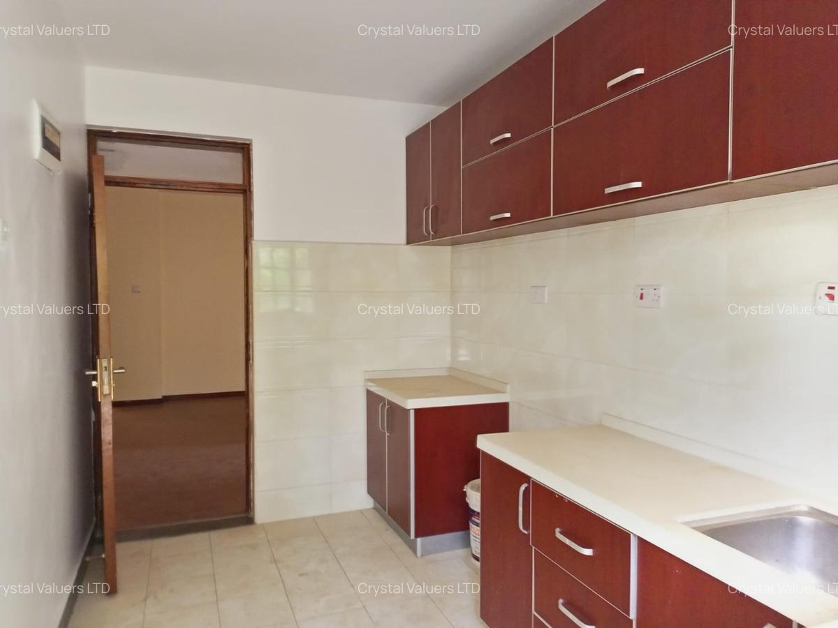 2 Bed Apartment with En Suite in Lavington - 2
