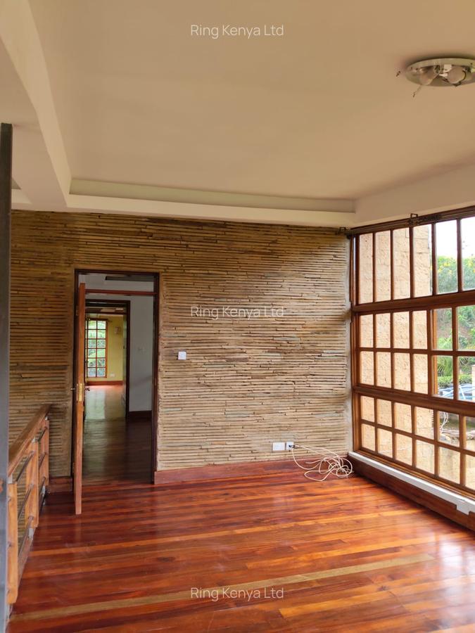 4 Bed House with En Suite in Runda - 6