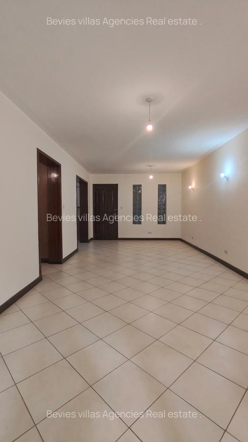 2 Bed Apartment with En Suite at Brookside - 2