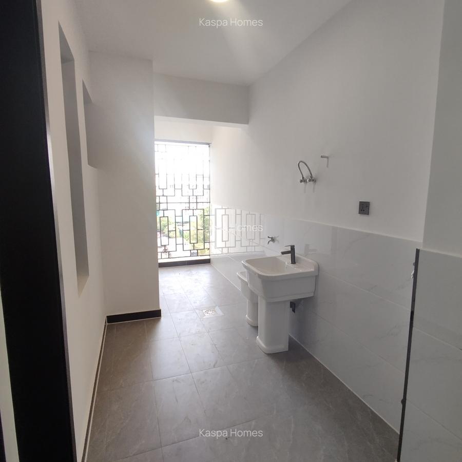 Serviced 4 Bed Apartment with En Suite in Kiserian - 8