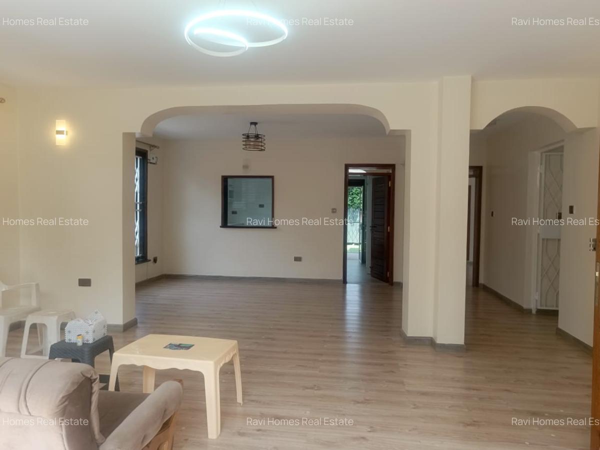 5 Bed Townhouse with En Suite in Kiambu Road - 12