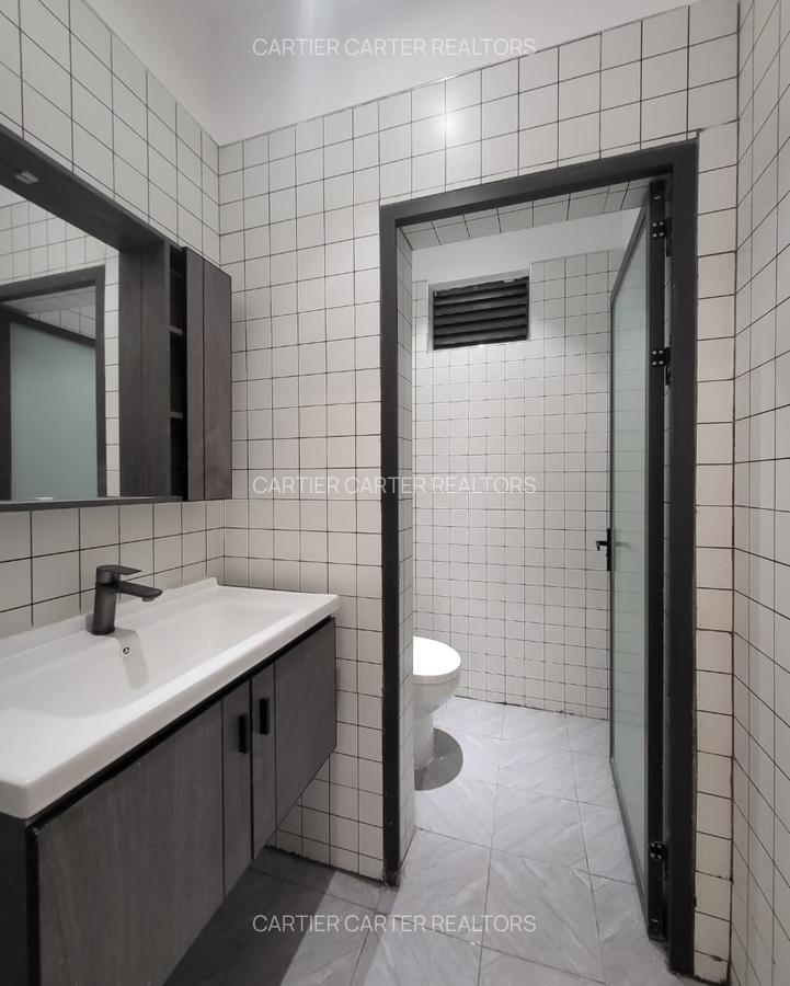 Serviced 4 Bed Apartment with En Suite in Kileleshwa - 11