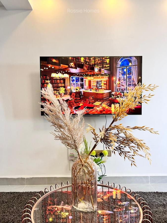 Serviced Studio Apartment with En Suite in Kilimani - 4