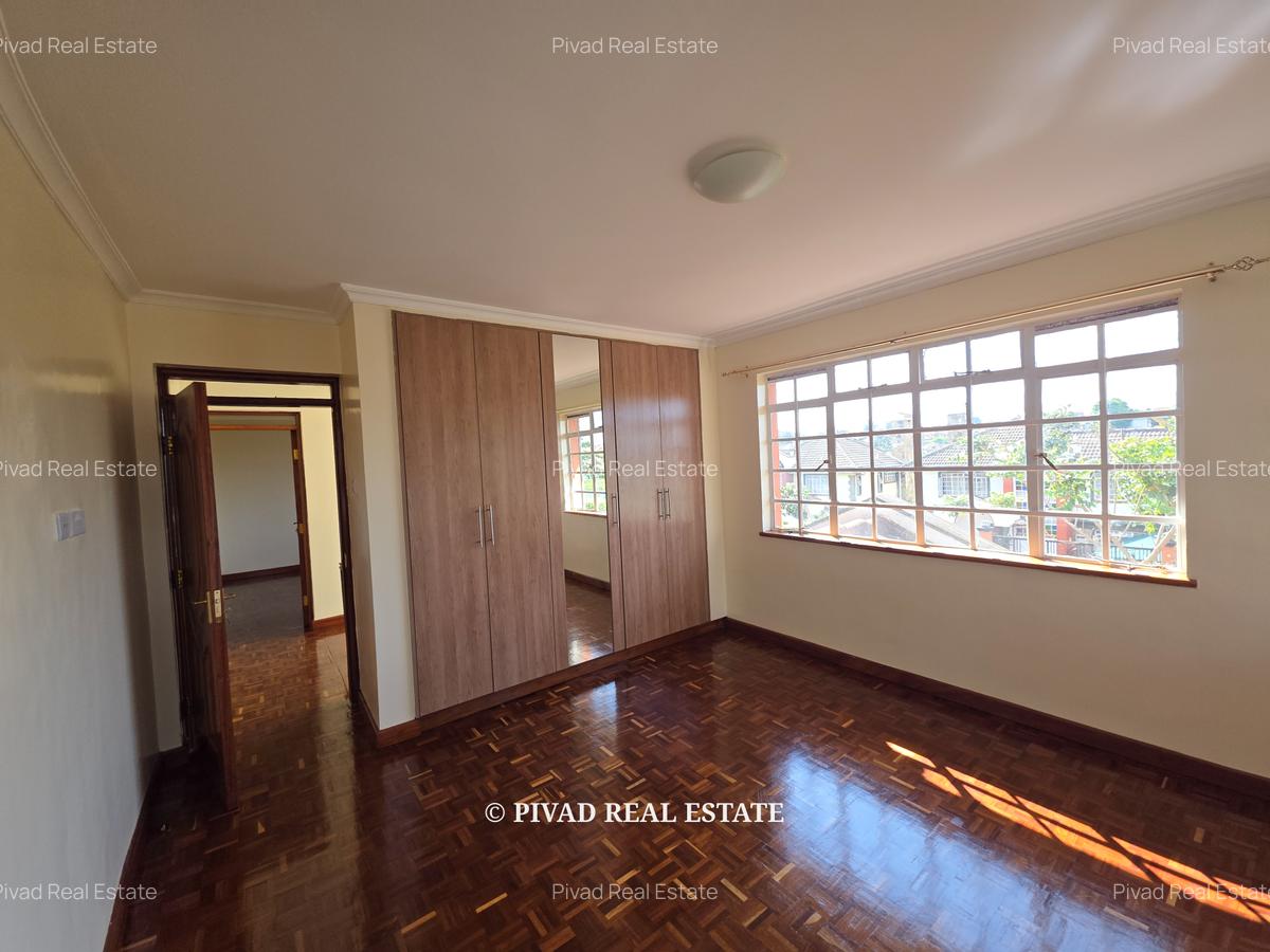4 Bed Townhouse with Staff Quarters in Kiambu Road - 11