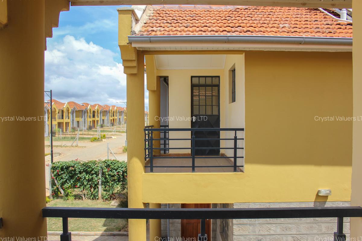 4 Bed House with En Suite at Kenpipe Gardens - 4