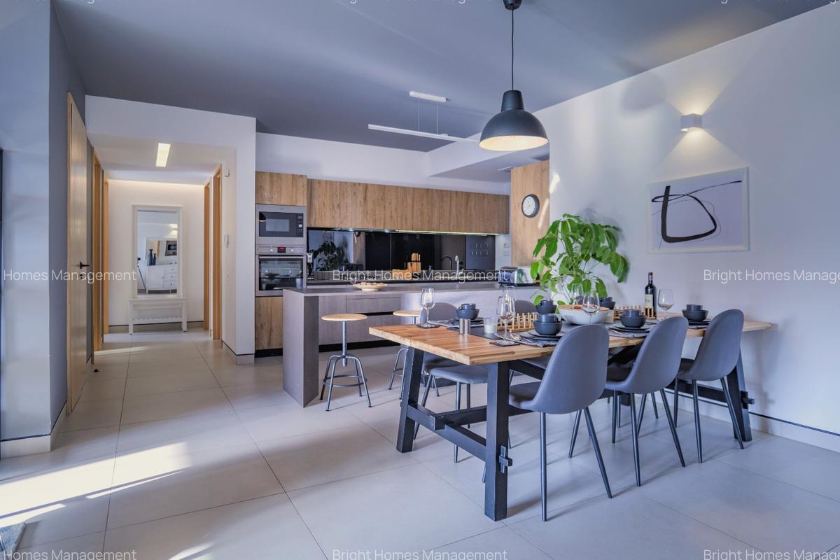 2 Bed Apartment with En Suite in Kilimani - 2