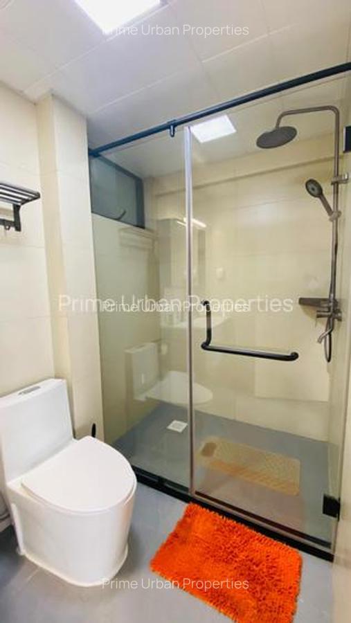 Serviced 2 Bed Apartment with En Suite in Westlands Area - 11