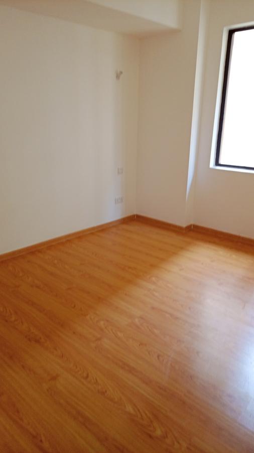 Serviced 2 Bed Apartment with En Suite in Kilimani - 4