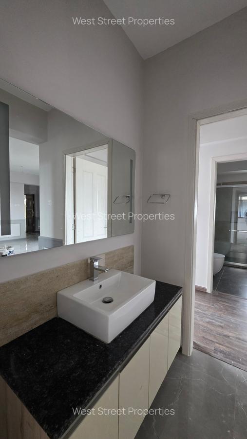 2 Bed Apartment with En Suite at Kileleshwa - 10