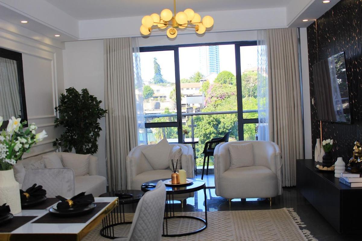 Serviced 2 Bed Apartment with En Suite at Riverside - 17