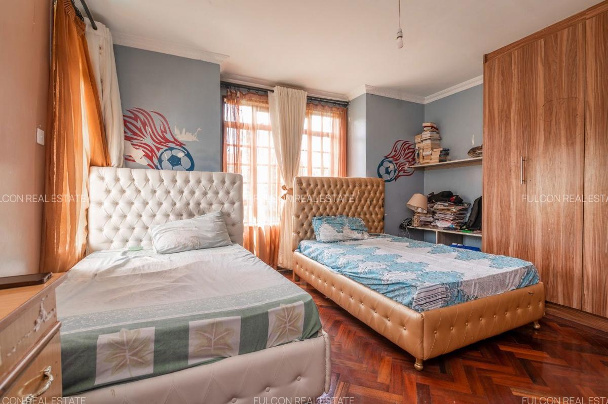 5 Bed Villa with En Suite in Karen - 13