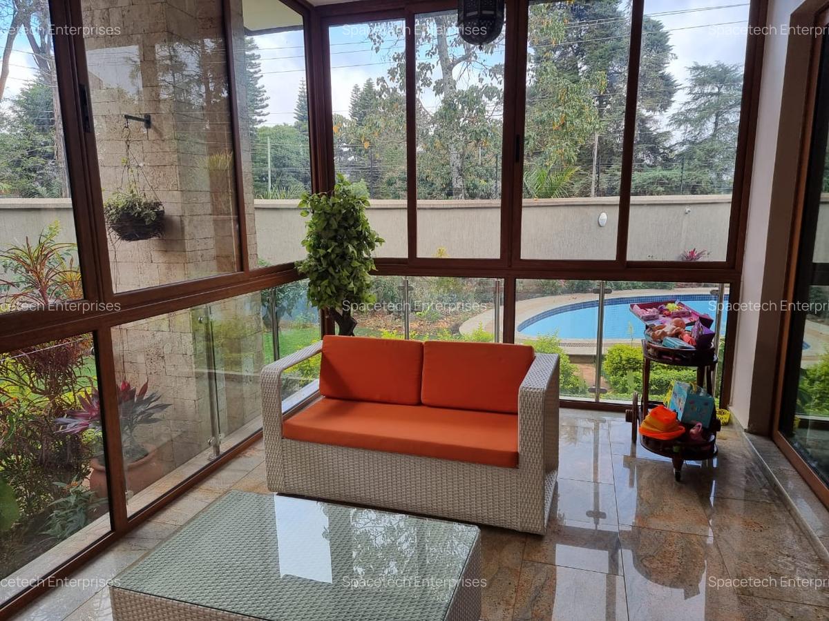 6 Bed Townhouse with En Suite in Lavington - 8