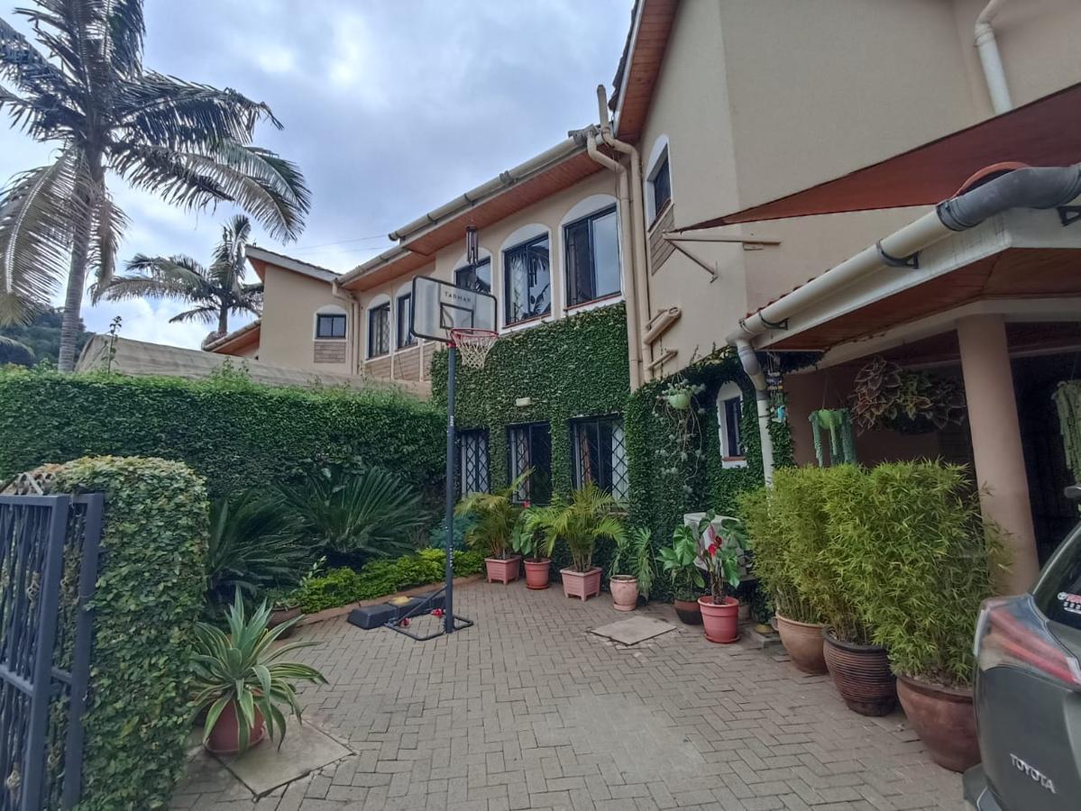 5 Bed Townhouse with Staff Quarters in Lavington - 12