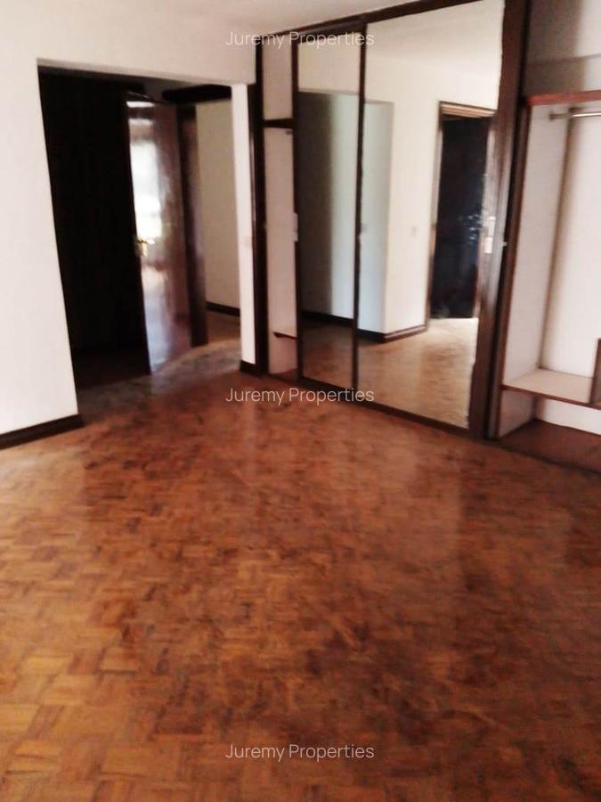 3 Bed Apartment with En Suite in Westlands Area - 15