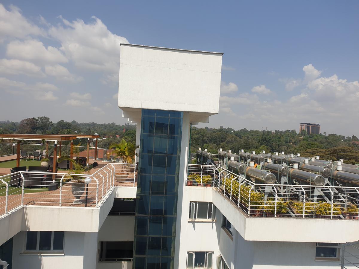 Serviced 2 Bed Apartment with En Suite at Westlands - 11