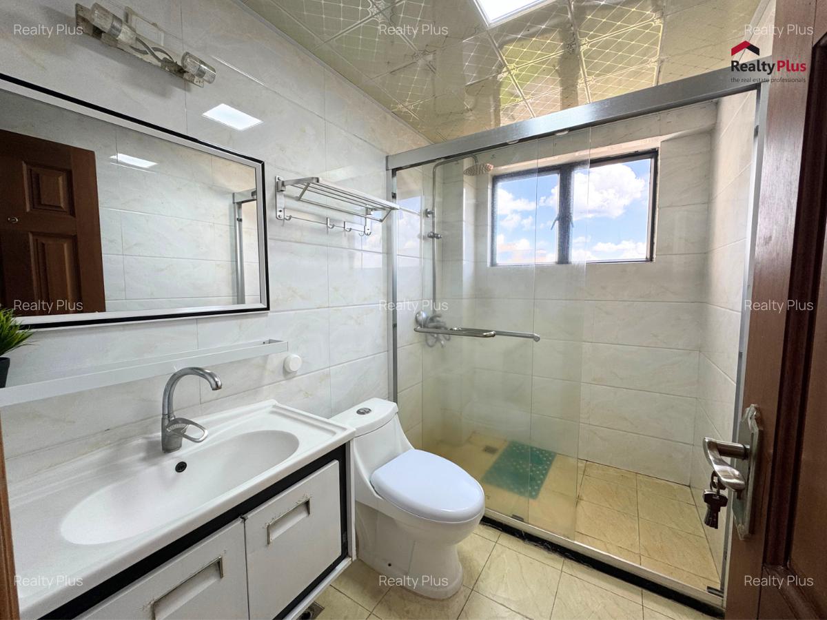 3 Bed Apartment with En Suite at Rose Avenue - 5