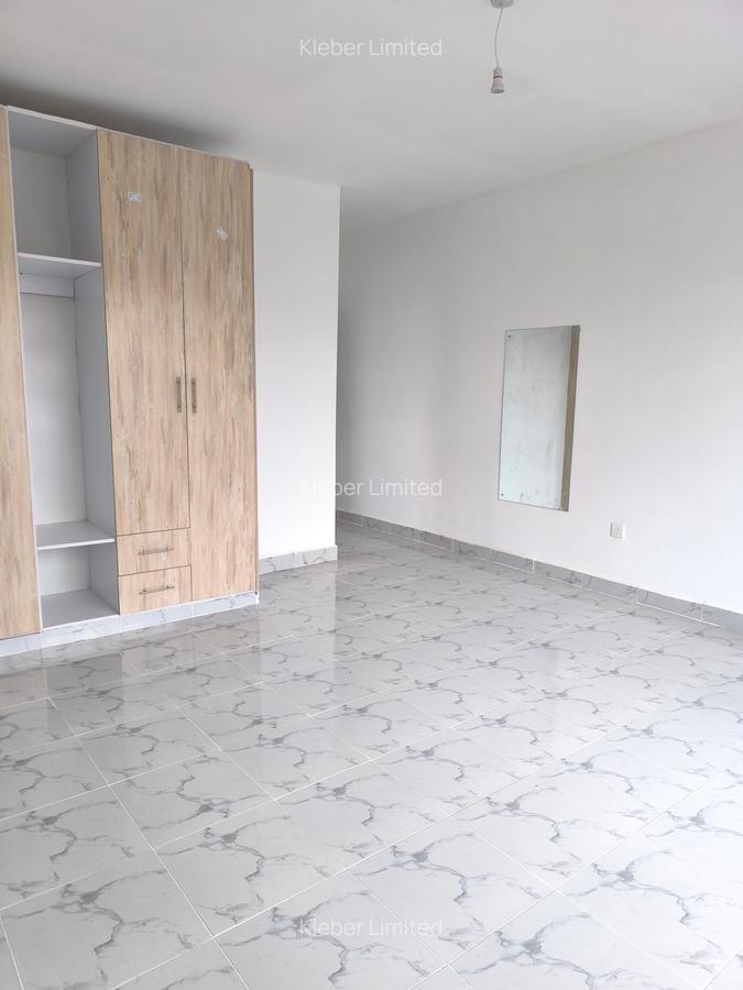 3 Bed House with En Suite in Kitengela - 12