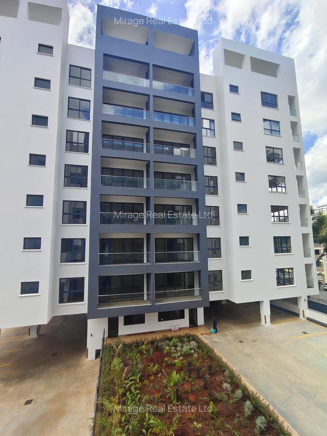1 Bed Apartment with En Suite in Lavington - 13