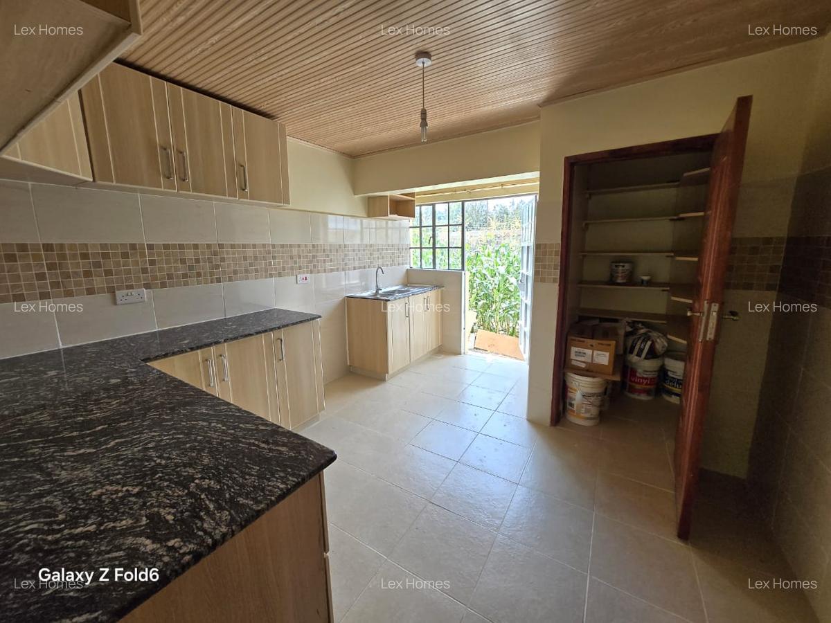 3 Bed House with En Suite at Rimpa - 7