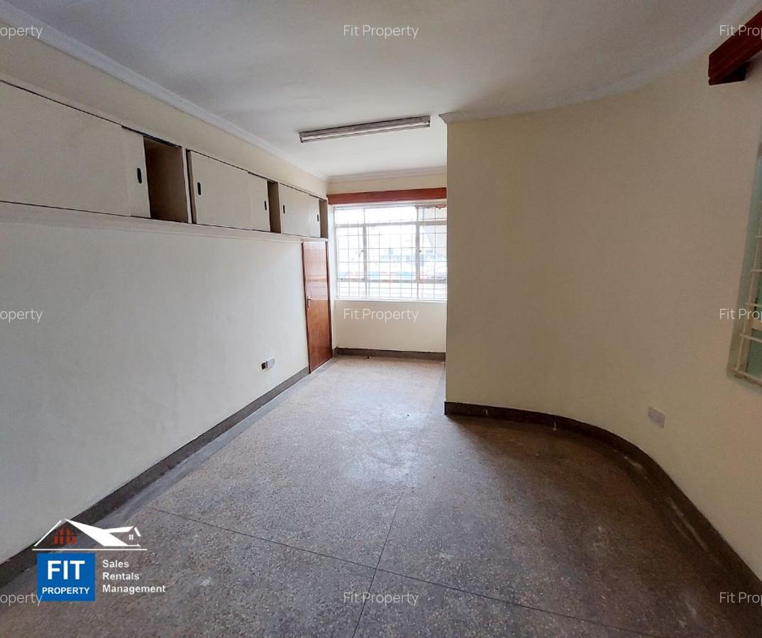 2.5 ac Warehouse with Parking in Embakasi - 11