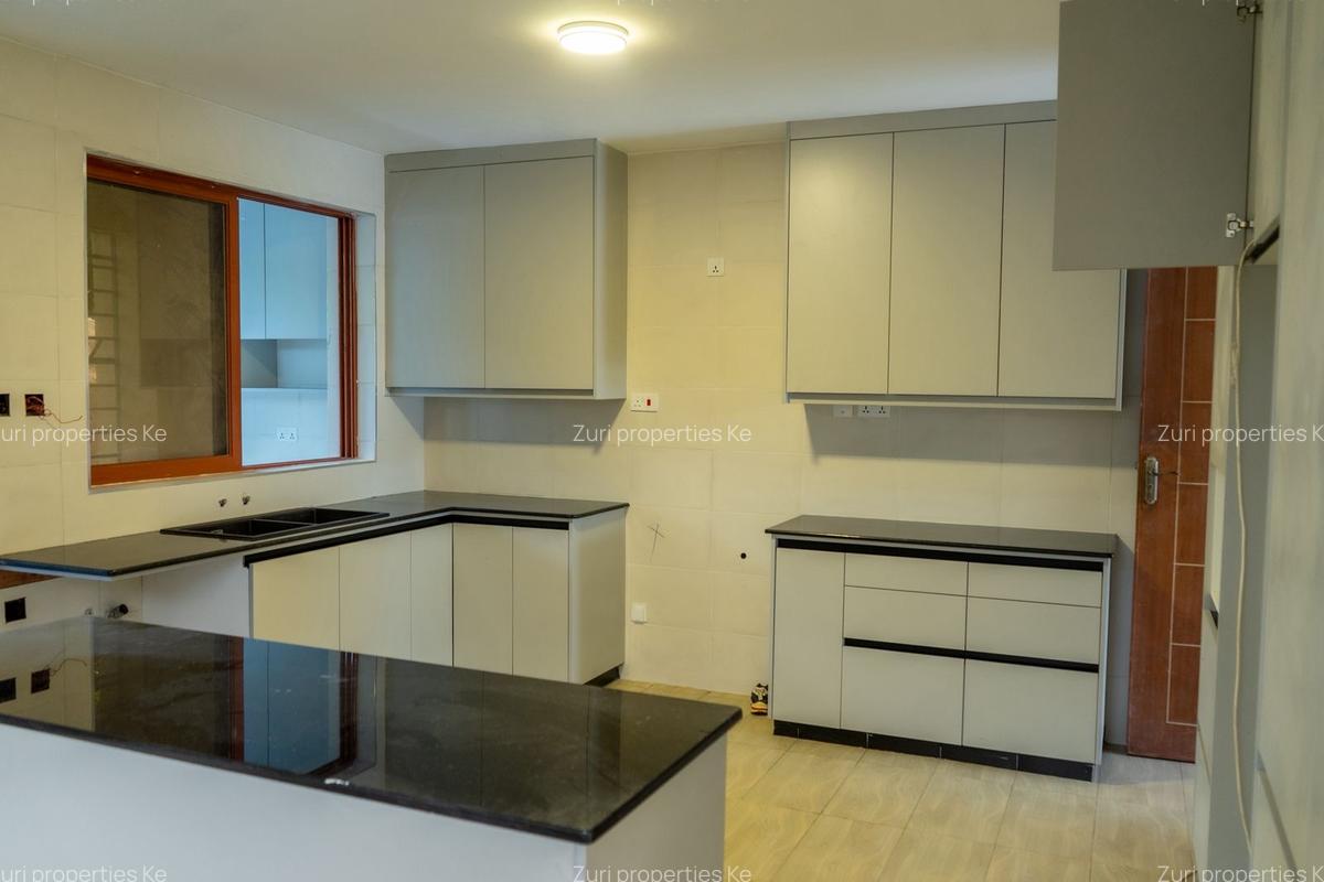 5 Bed Villa with En Suite at Milimani Kisumu - 19