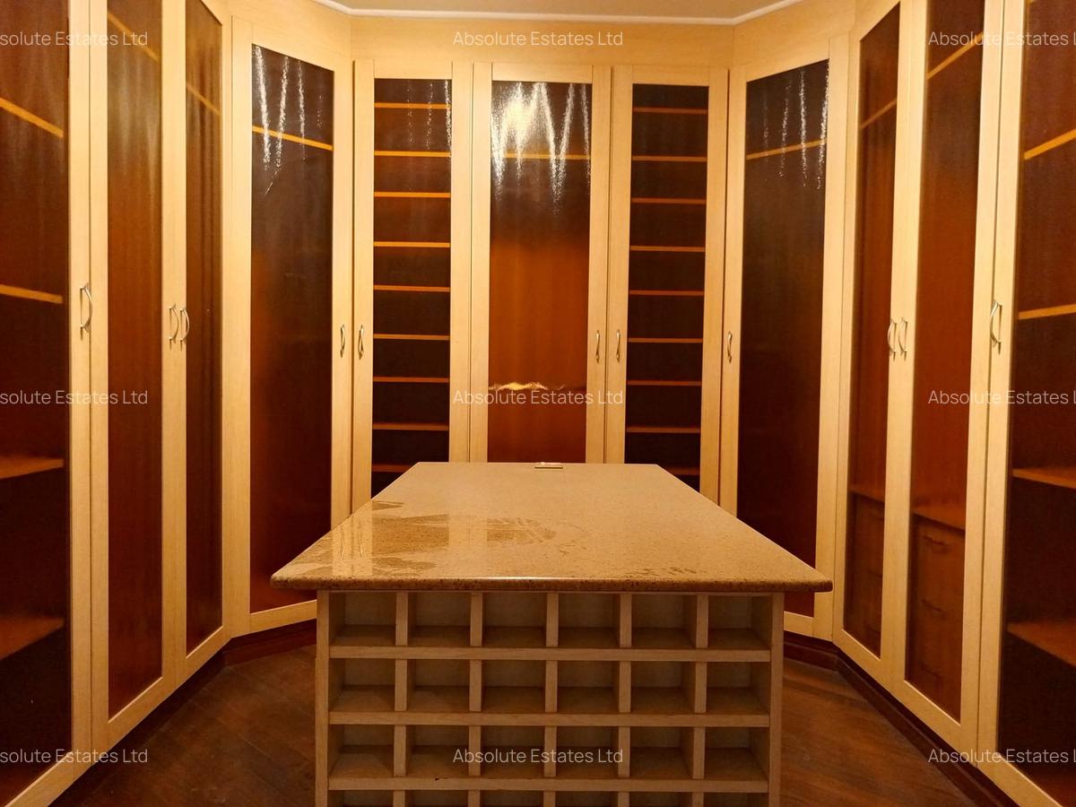 4 Bed Villa with En Suite in Muthaiga - 15