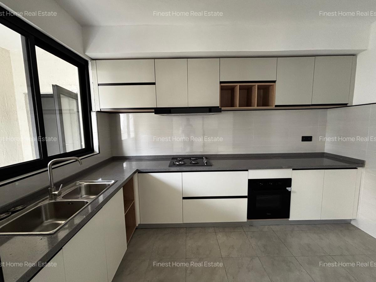 3 Bed Apartment with En Suite at Mombasa Road - 3