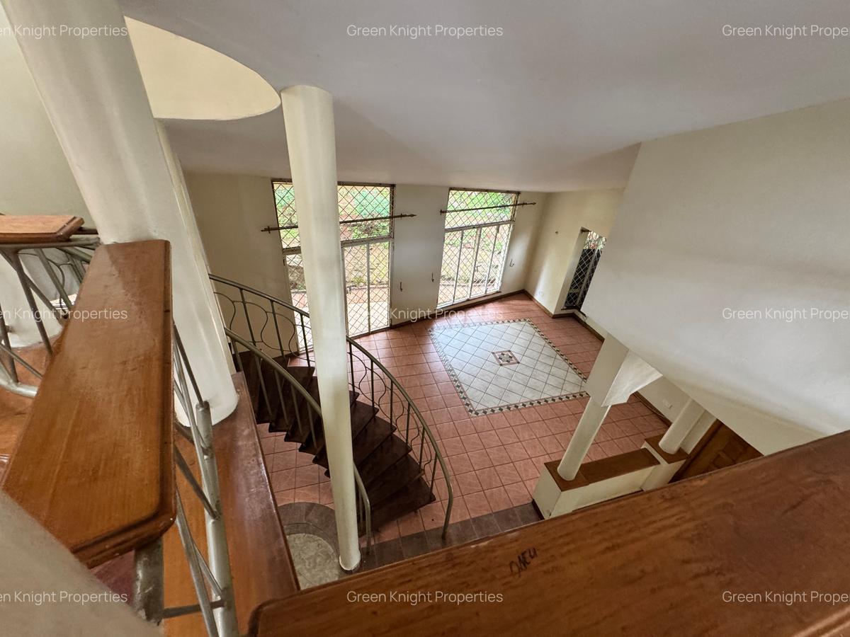 4 Bed Townhouse with En Suite in Kilimani - 1