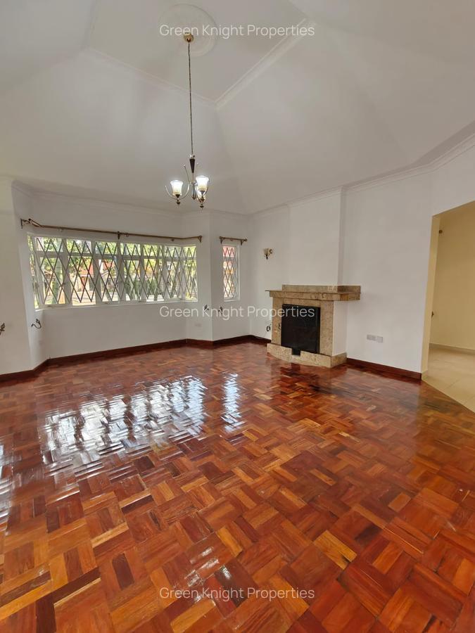 4 Bed House with En Suite in Karen - 3