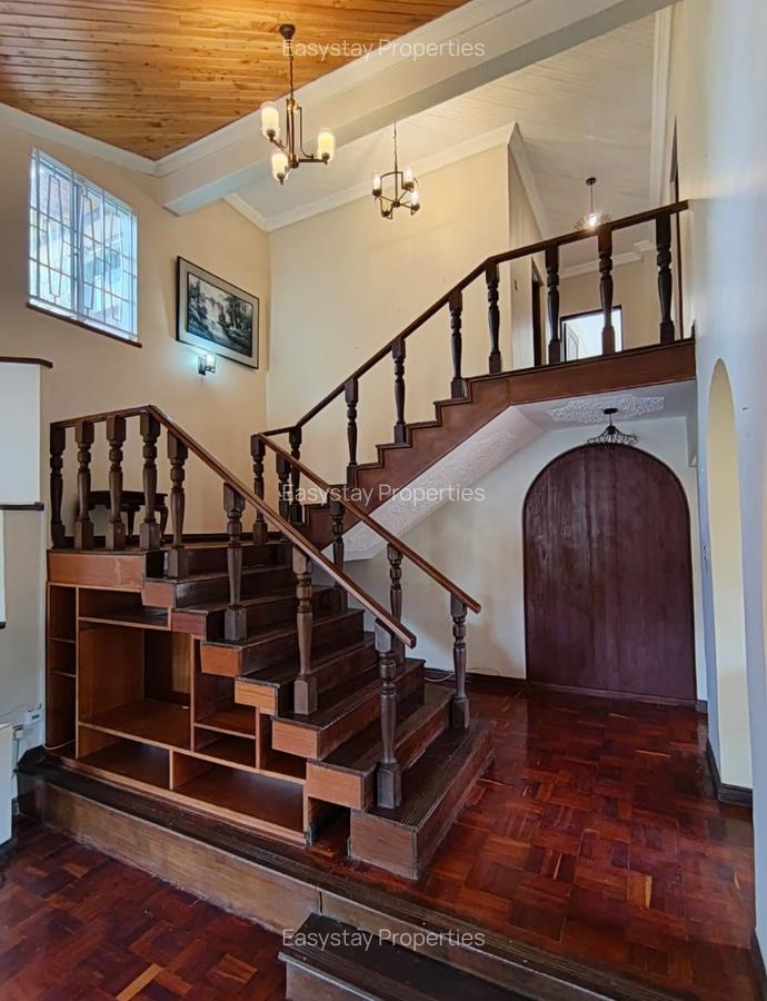 Furnished 3 Bed Apartment with En Suite in Runda - 10