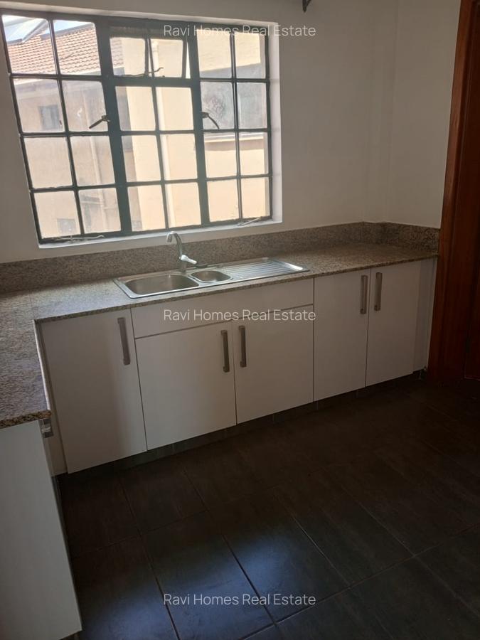 2 Bed Apartment with En Suite at St. Michael'S Road - 5