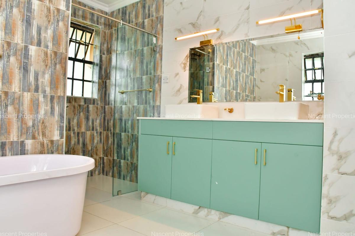 4 Bed Townhouse with En Suite in Runda - 10