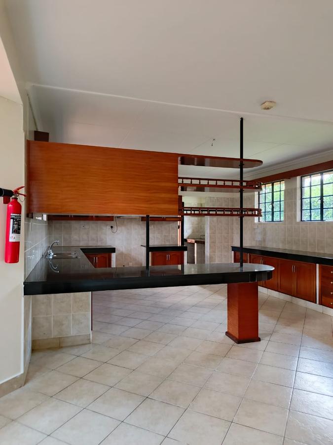 4 Bed House with En Suite at Runda - 12