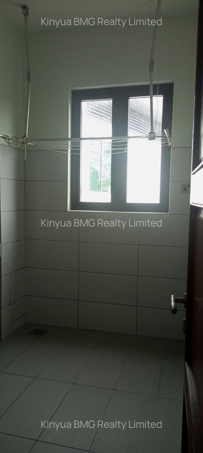 Serviced 2 Bed Apartment with En Suite at Tamarid - 6