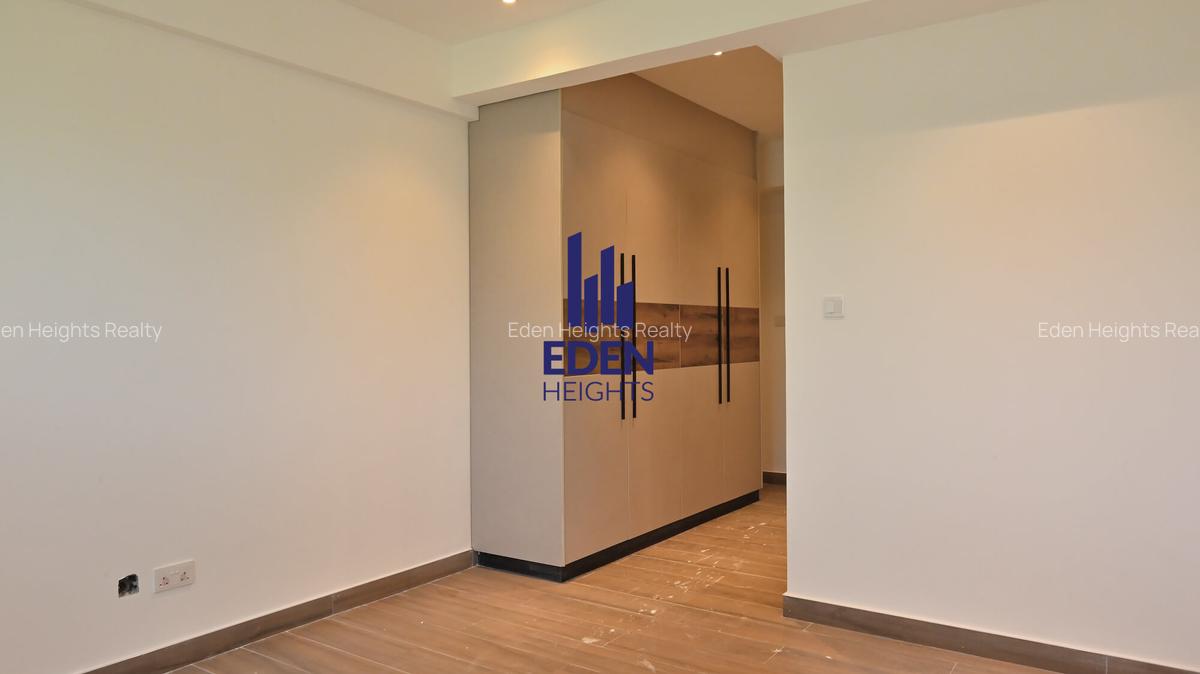 3 Bed Apartment with En Suite at General Mathenge - 6