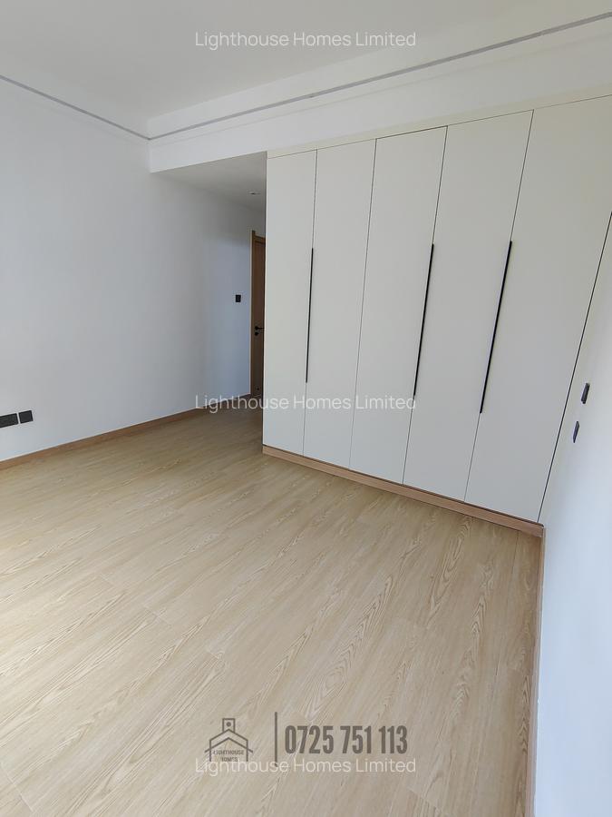 2 Bed Apartment with En Suite at Brookside Drive - 6