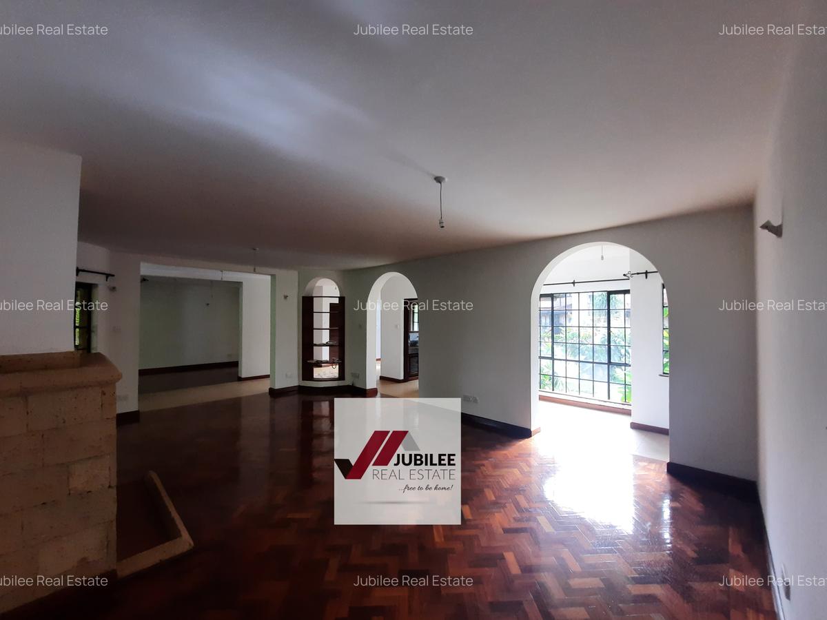 6 Bed Townhouse with En Suite in Lower Kabete - 14