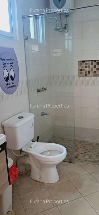 2 Bed Apartment with En Suite in Bamburi - 5