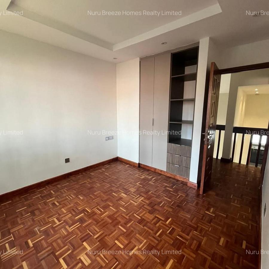 4 Bed Townhouse with En Suite in Westlands Area - 14