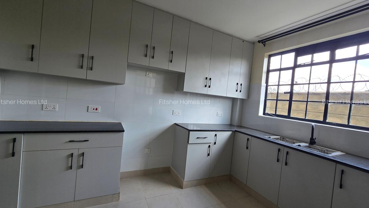 3 Bed Apartment with En Suite in Thika Road - 18