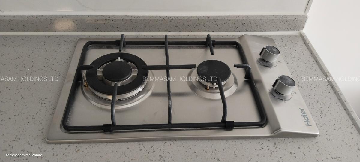 1 Bed Apartment with En Suite at Westlands Road - 9