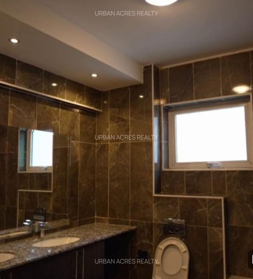 3 Bed Apartment with En Suite at Riverside Drive - 8