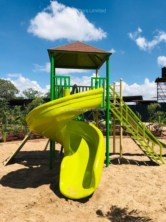 1 Bed Apartment with En Suite at Roysambu - 6