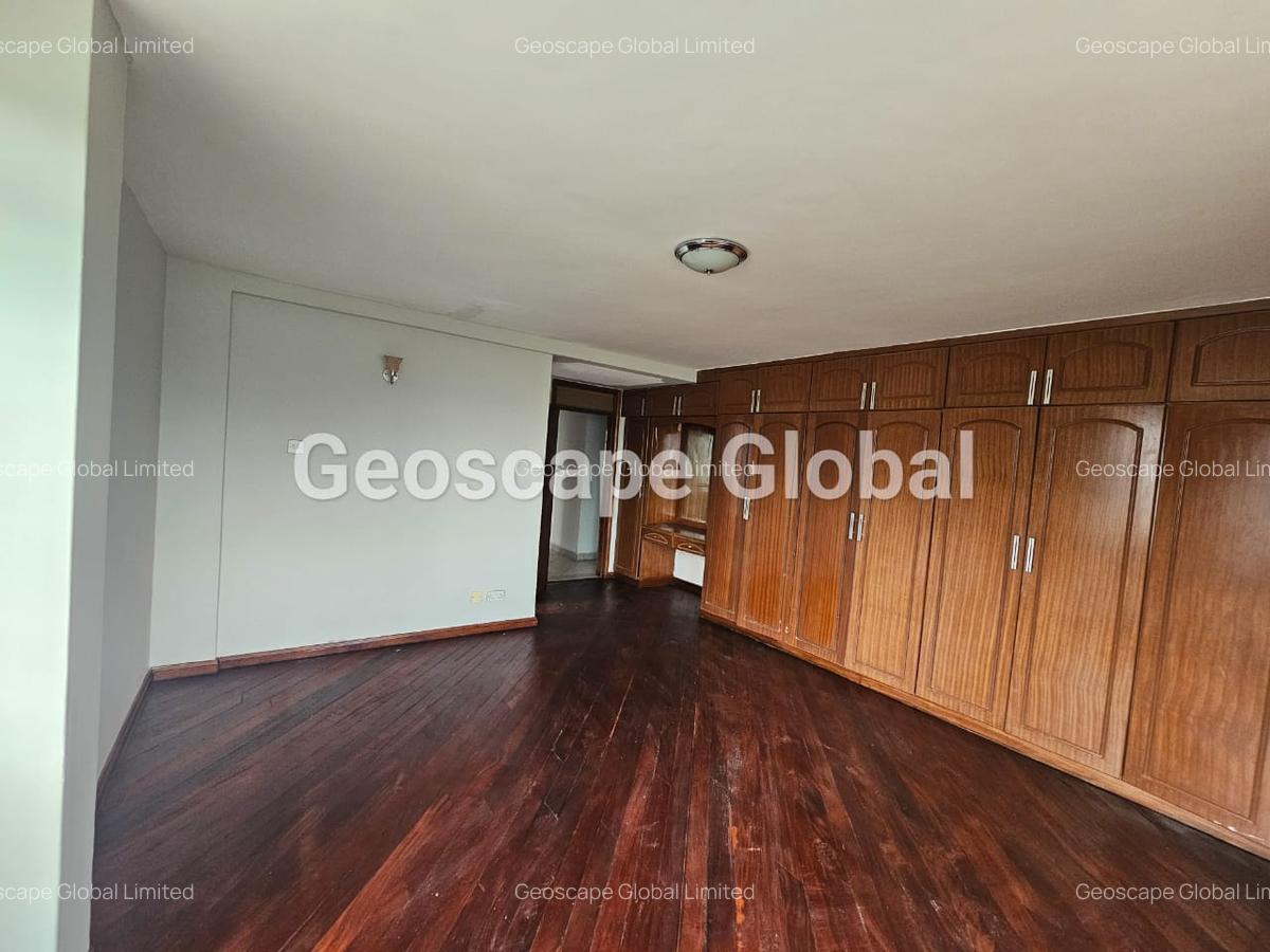 4 Bed Apartment with En Suite in Kileleshwa - 9