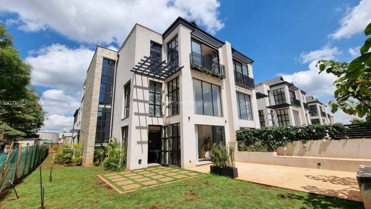 4 Bed Villa with En Suite in Runda - 6