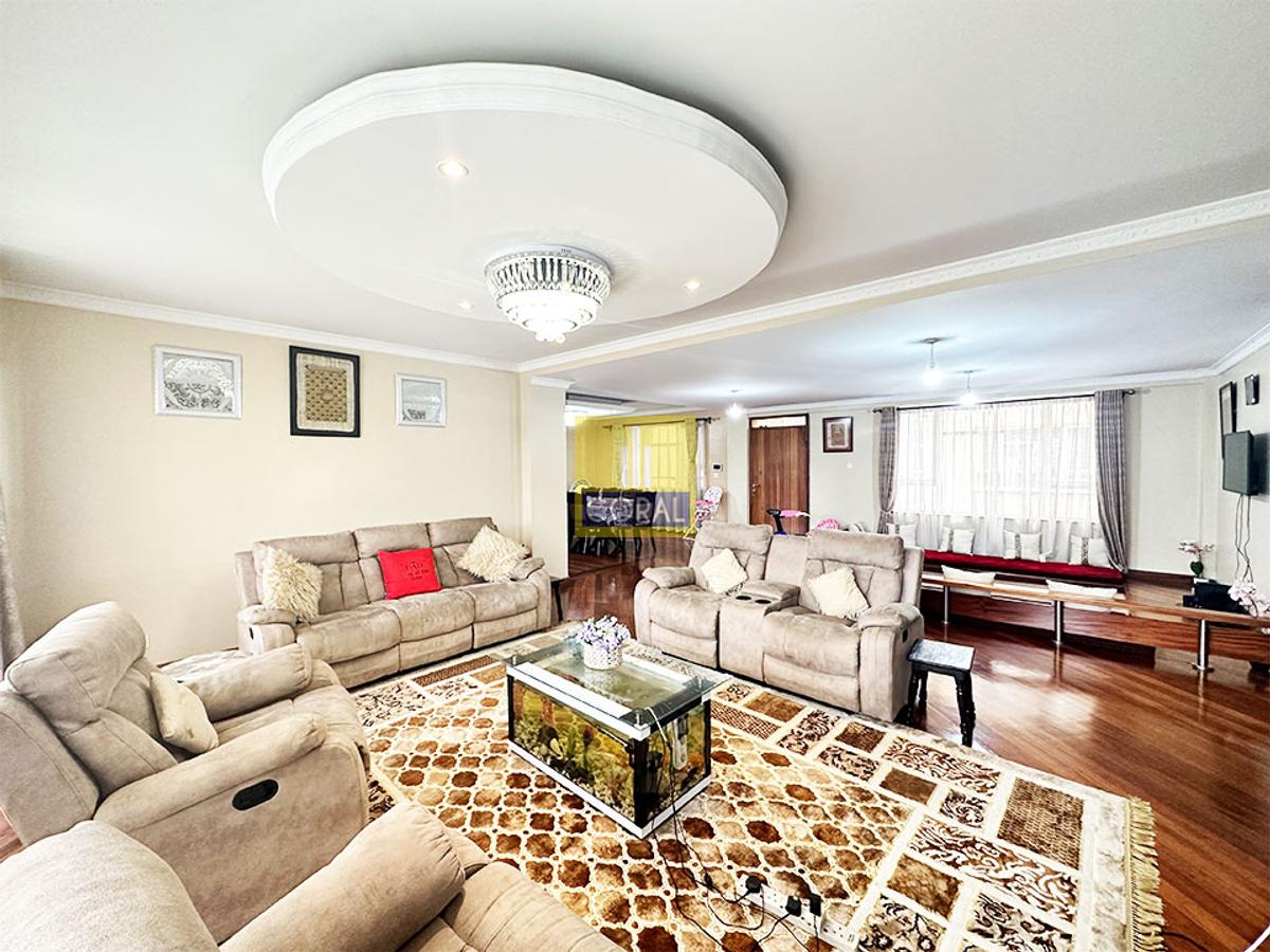 4 Bed Apartment in Parklands - 2