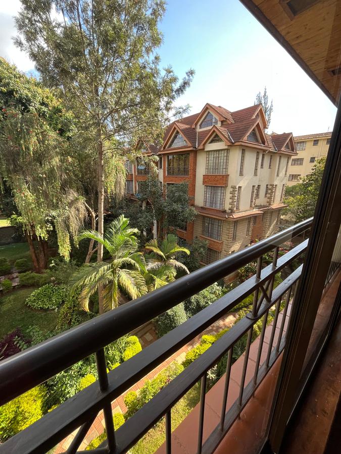 3 Bed Apartment with En Suite in Westlands Area - 2