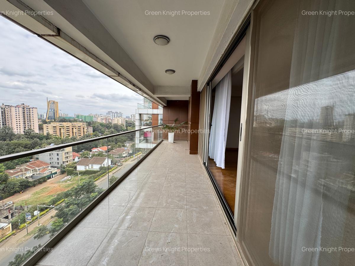 Serviced 3 Bed Apartment with En Suite in Kileleshwa - 9